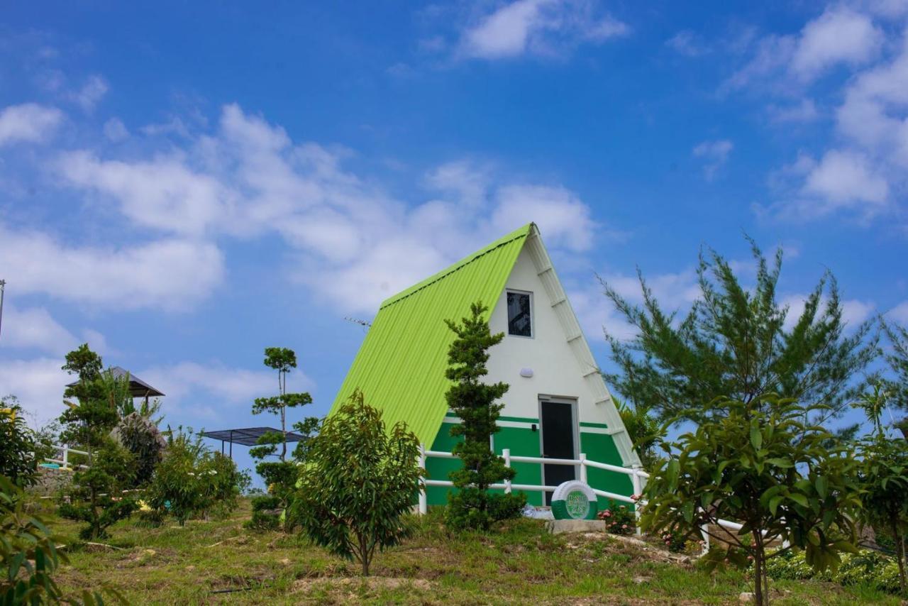 Durian Ecolodge 탐핀 외부 사진