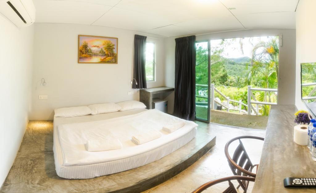 Durian Ecolodge 탐핀 외부 사진